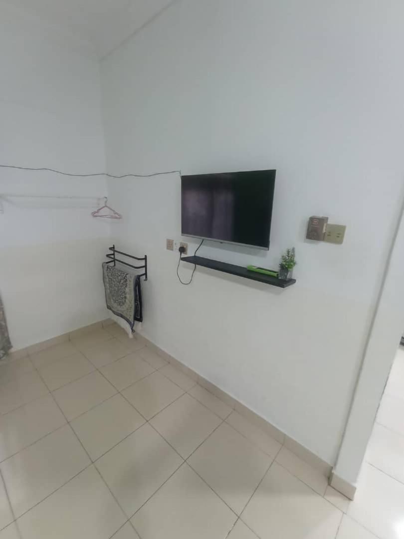 Homestay Sri Ladang Kuala Terengganu Eksteriør billede